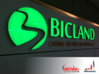 Lắp đặt hệ thống biển Công ty BicLand