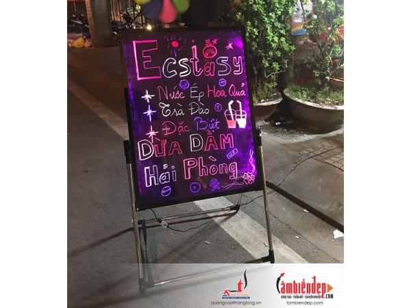 Biển LED vẫy huỳnh quang chữ viết tay
