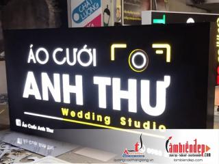 Biển cửa hàng ảnh viện áo cưới alu âm bản