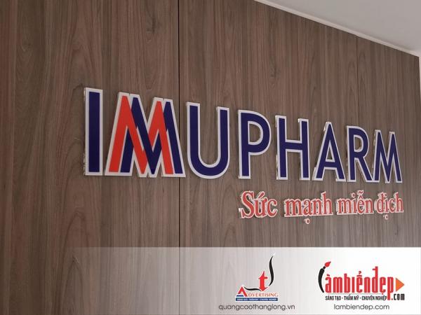 Thi công biển quảng cáo Mica bền đẹp, giá rẻ