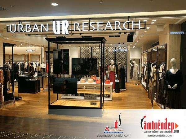 Thi công biển shop quầo áo và phụ kiện thời trang