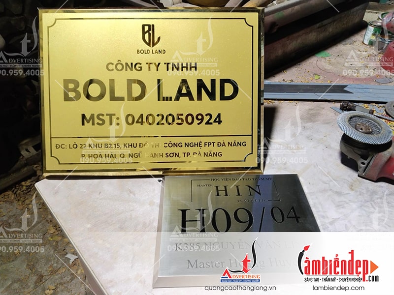 Biển_công_ty_bold_land_inox_vang_gương_phun_cát-min.jpg (108 KB)