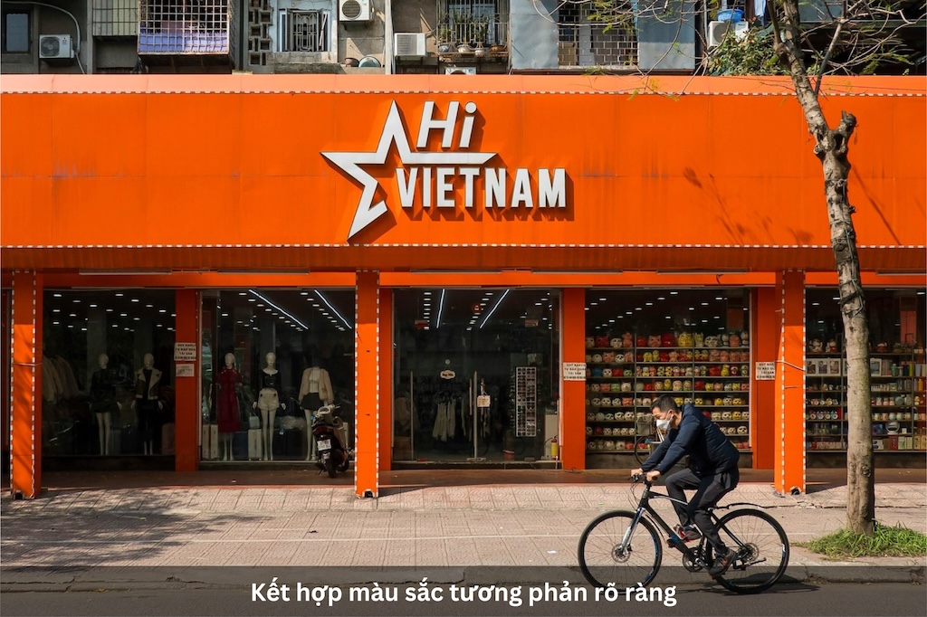 Kết hợp màu sắc tương phản rõ ràng